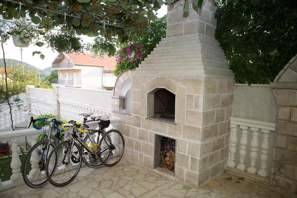 טרביניה Villa Jelena מראה חיצוני תמונה